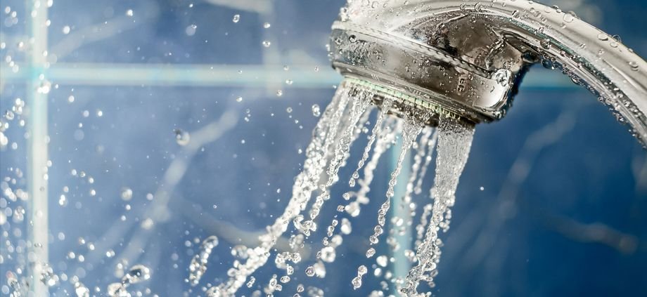 Save on winter energy costs with short showers!